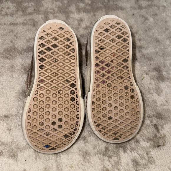 Girls Vans size 5 - Picture 3 of 3